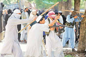 Clashes at Pak Lal Masjid